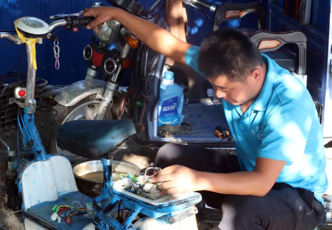 1750668981850166.jpg 115e3c94d61f461d953a3fc352f60d8f.JPG